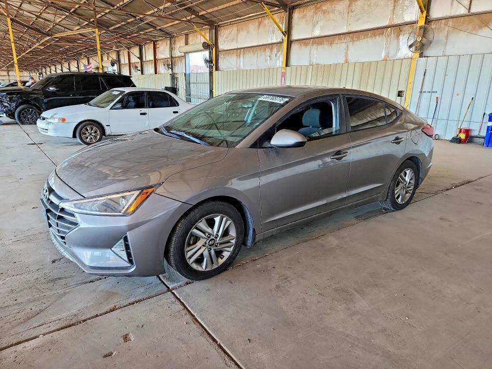 69768776 :رقم المزاد ، KMHD84LF5LU084035 vin ، 2020 Hyundai Elantra مزاد بيع