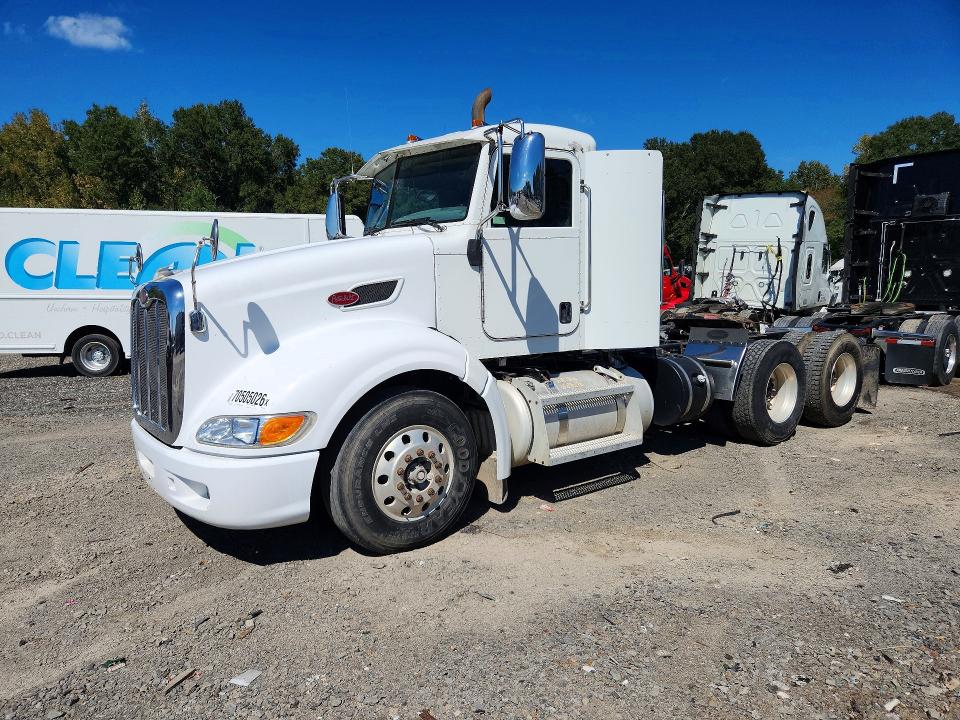 70505026 :رقم المزاد ، 1NPHD49X6CD148173 vin ، 2012 Peterbilt 386 مزاد بيع