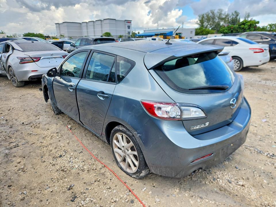 67664736 :رقم المزاد ، JM1BL1L55C1585864 vin ، 2012 Mazda 3 مزاد بيع