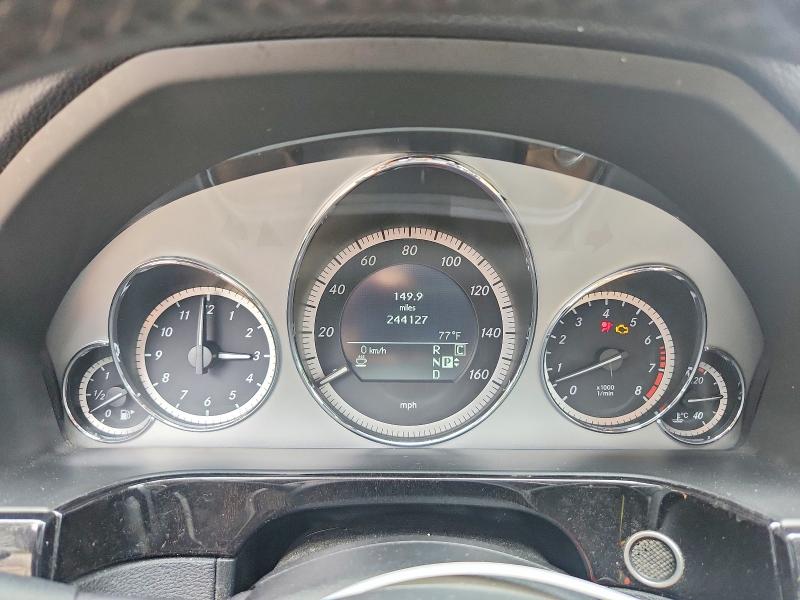 2010 Mercedes-benz E მანქანა იყიდება აუქციონზე, vin: WDDHF8HB0AA217099, აუქციონის ნომერი: 71290226