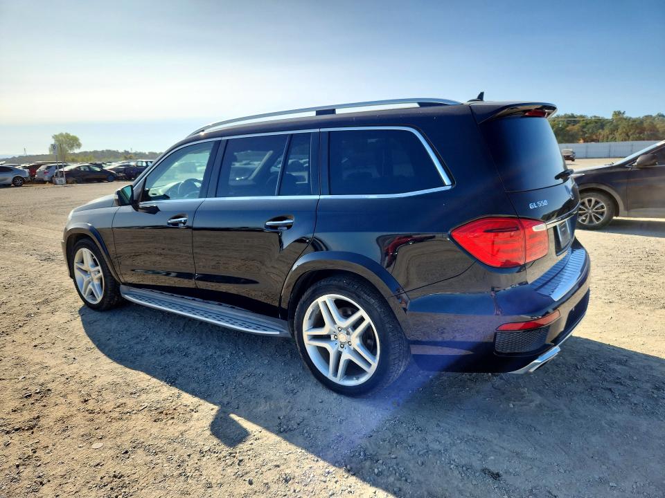 68865656 :رقم المزاد ، 4JGDF7DE4FA532235 vin ، 2015 Mercedes-benz Gl مزاد بيع