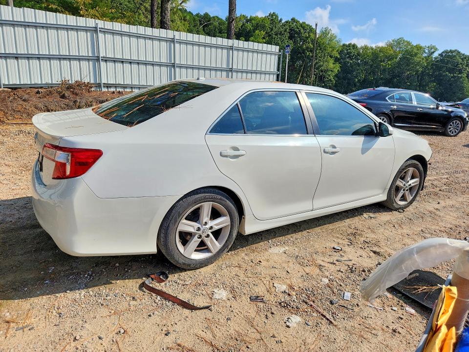 Продажа на аукционе авто 2014 Toyota Camry, vin: 4T1BF1FK0EU442715, номер лота: 69421186