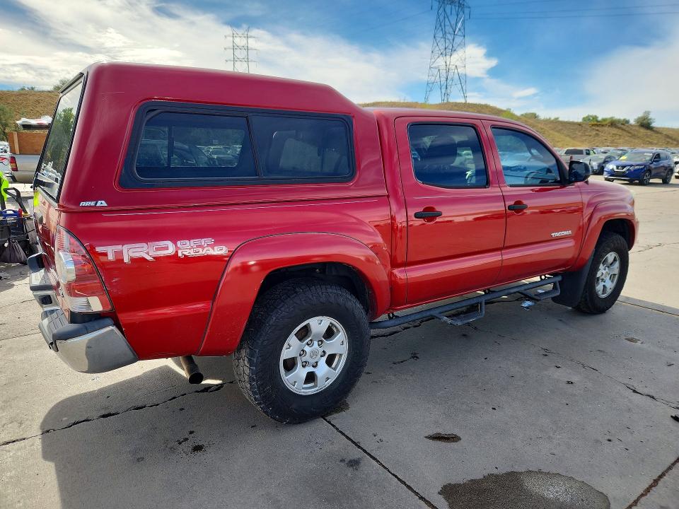 Продаж на аукціоні авто 2015 Toyota Tacoma, vin: 5TFLU4EN4FX128402, номер лоту: 69626796