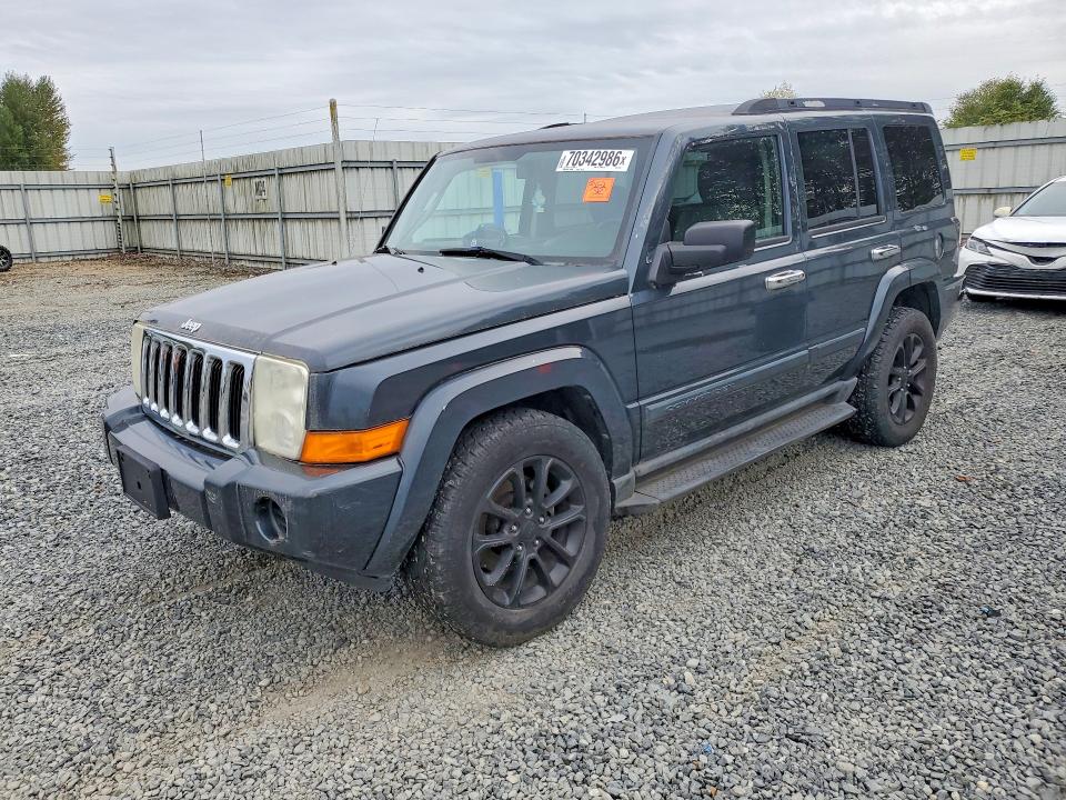 70342986 :رقم المزاد ، 1J8HG48K67C501679 vin ، 2007 Jeep Commander مزاد بيع