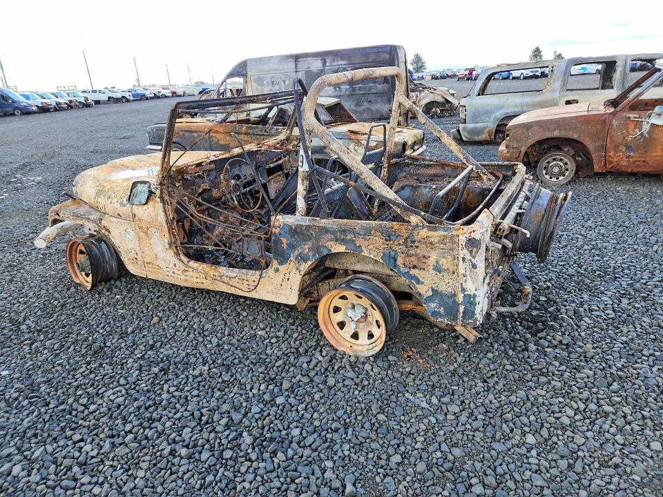 1986 Jeep Jeep მანქანა იყიდება აუქციონზე, vin: 1JCCF87A5GT088883, აუქციონის ნომერი: 67443866
