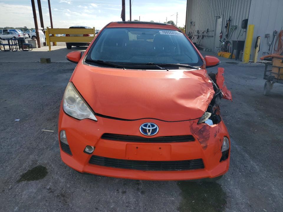 2013 Toyota Prius C მანქანა იყიდება აუქციონზე, vin: JTDKDTB35D1048311, აუქციონის ნომერი: 70055836