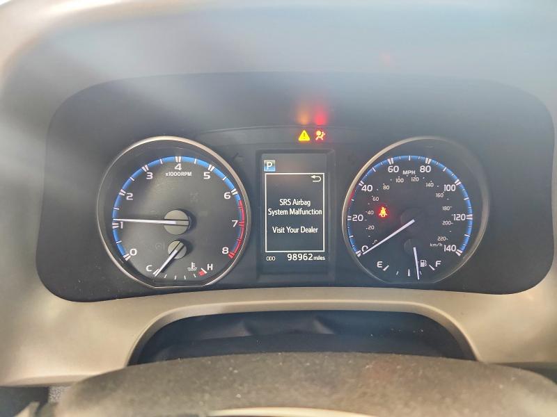 Aukcja sprzedaży 2018 Toyota Rav4, vin: 2T3RFREV9JW721719, numer aukcji: 67533756