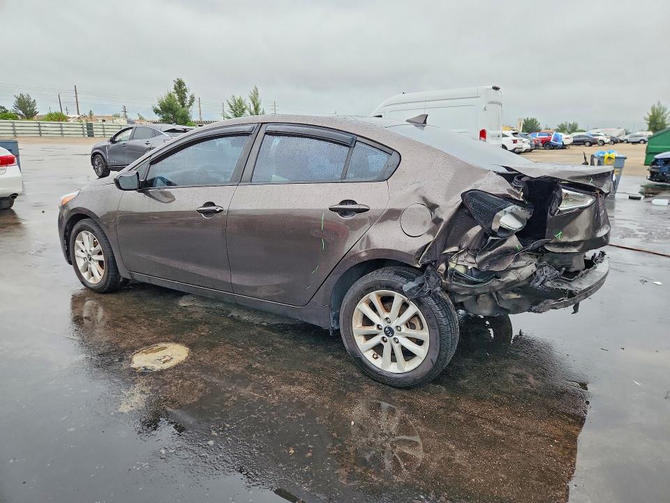 2017 Kia Forte მანქანა იყიდება აუქციონზე, vin: 3KPFL4A7XHE007979, აუქციონის ნომერი: 70080856