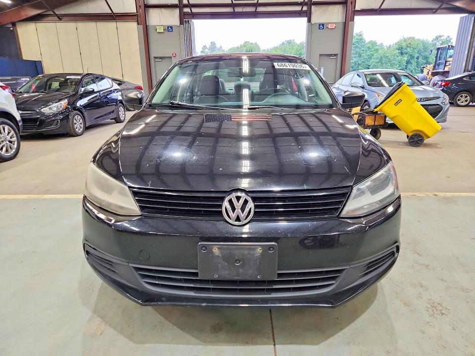 2014 Volkswagen Jetta მანქანა იყიდება აუქციონზე, vin: 3VW1K7AJ9EM439570, აუქციონის ნომერი: 68619036