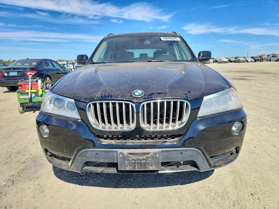 2014 Bmw X3 მანქანა იყიდება აუქციონზე, vin: 5UXWX9C57E0D25271, აუქციონის ნომერი: 70690226
