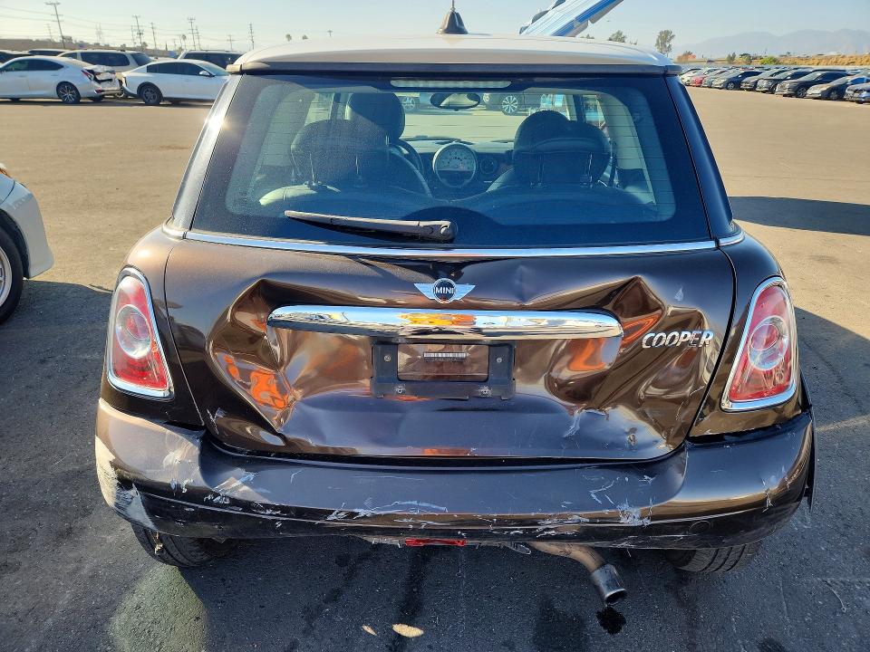 2011 Mini Cooper მანქანა იყიდება აუქციონზე, vin: WMWSU3C51BT096452, აუქციონის ნომერი: 68877936