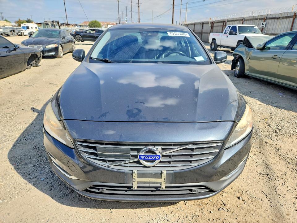 Aukcja sprzedaży 2015 Volvo S60, vin: YV126MFD0F2316708, numer aukcji: 70122686