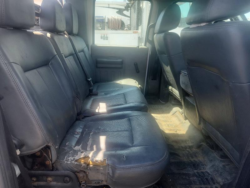 68039816 :رقم المزاد ، 1FD0W4HTXBEA65461 vin ، 2011 Ford F450 مزاد بيع