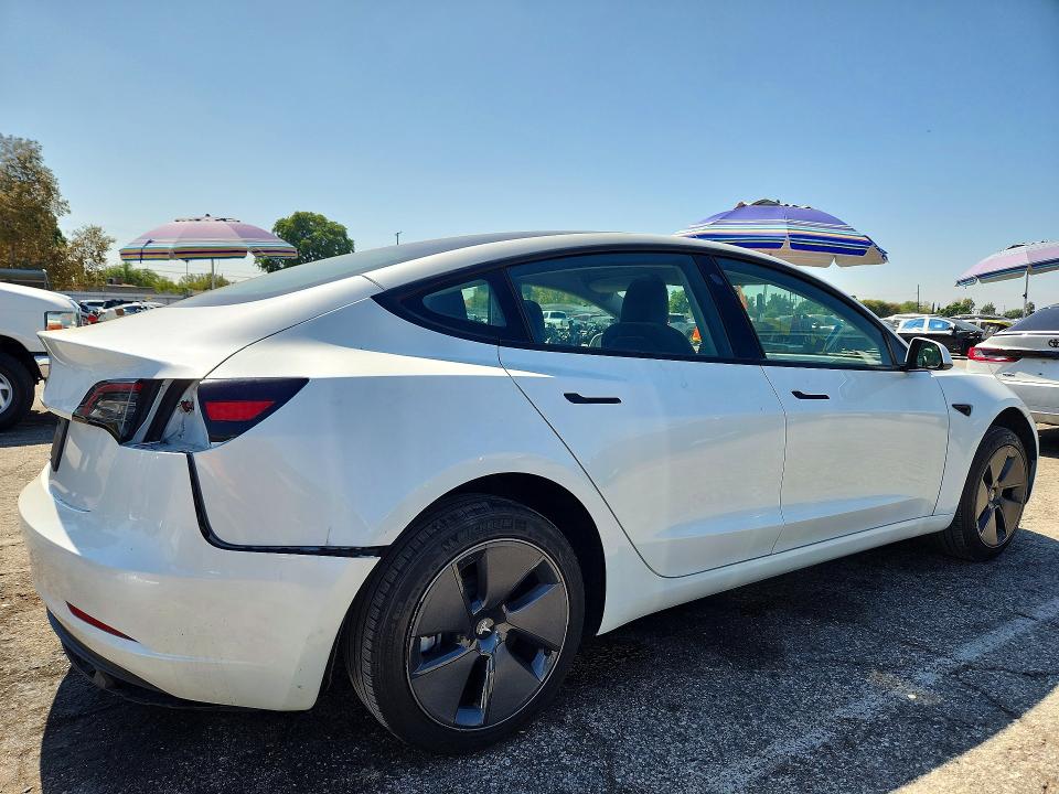 70335876 :رقم المزاد ، 5YJ3E1EA2PF612041 vin ، 2023 Tesla Model 3 مزاد بيع