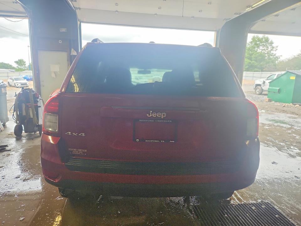 2014 Jeep Compass მანქანა იყიდება აუქციონზე, vin: 1C4NJDBB0ED762804, აუქციონის ნომერი: 67443136