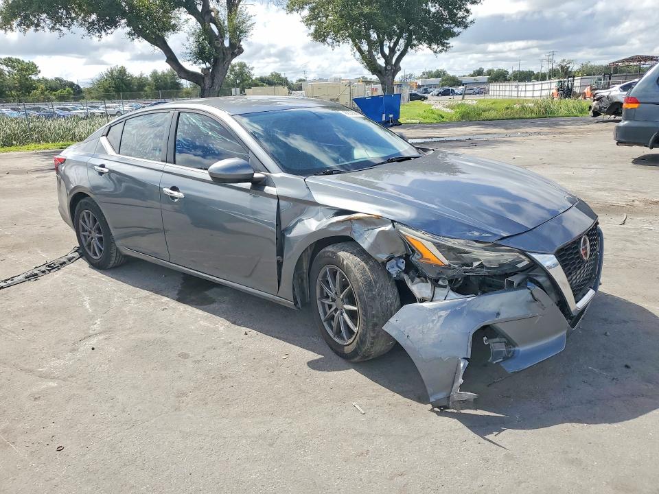 2020 Nissan Altima მანქანა იყიდება აუქციონზე, vin: 1N4BL4BV2LC126630, აუქციონის ნომერი: 69375076