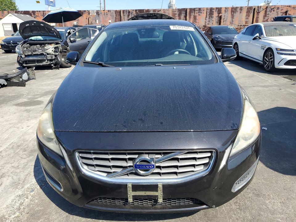 2012 Volvo S60 მანქანა იყიდება აუქციონზე, vin: YV1622FS6C2140534, აუქციონის ნომერი: 70342426