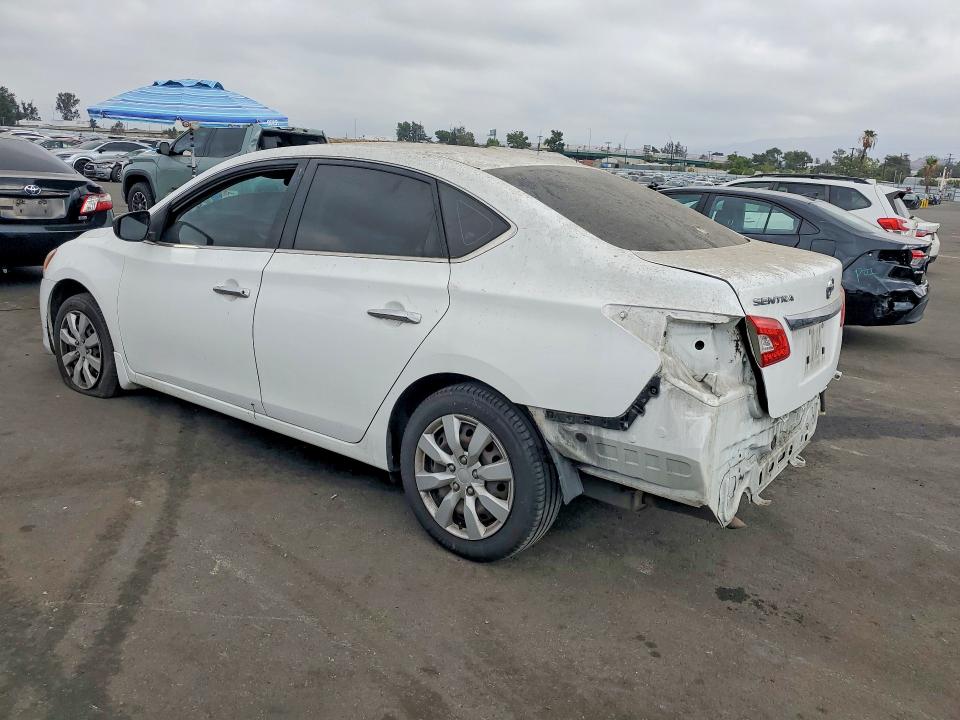 Продажа на аукционе авто 2015 Nissan Sentra, vin: 3N1AB7AP5FY285427, номер лота: 69020236