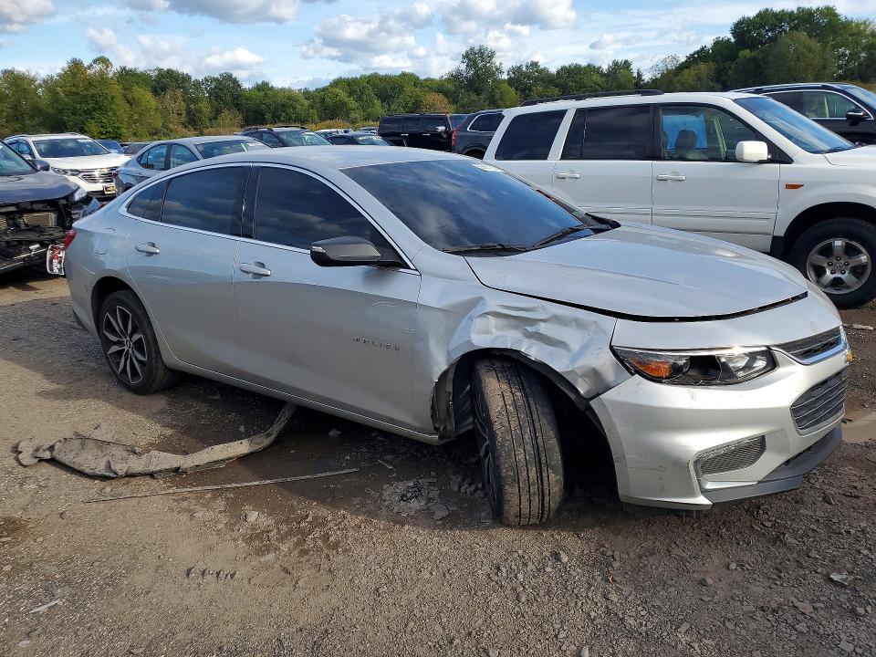 Продажа на аукционе авто 2018 Chevrolet Malibu, vin: 1G1ZD5ST7JF267644, номер лота: 69981206