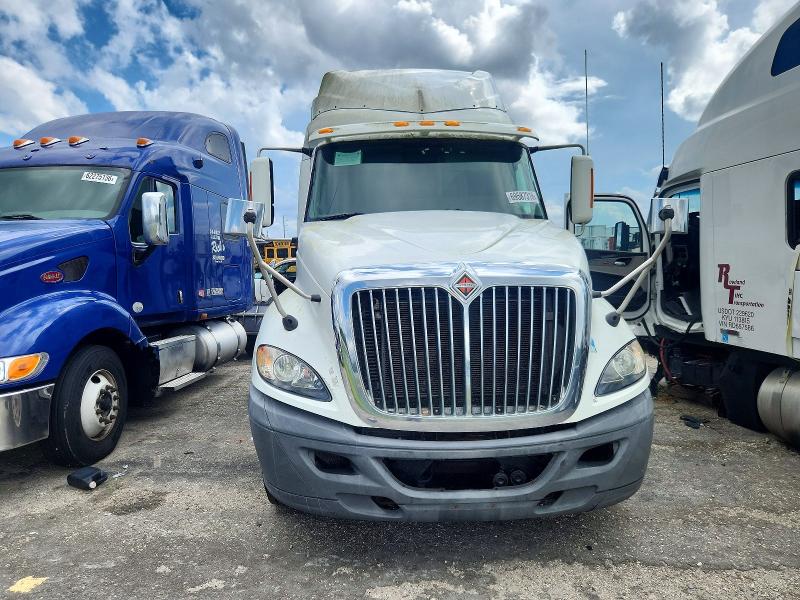 69587316 :رقم المزاد ، 3HSDJSNR8GN209044 vin ، 2016 International Prostar مزاد بيع
