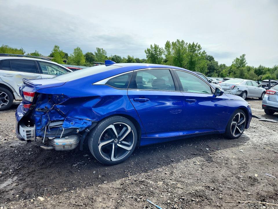 Продажа на аукционе авто 2018 Honda Accord, vin: 1HGCV1F34JA246116, номер лота: 67435706