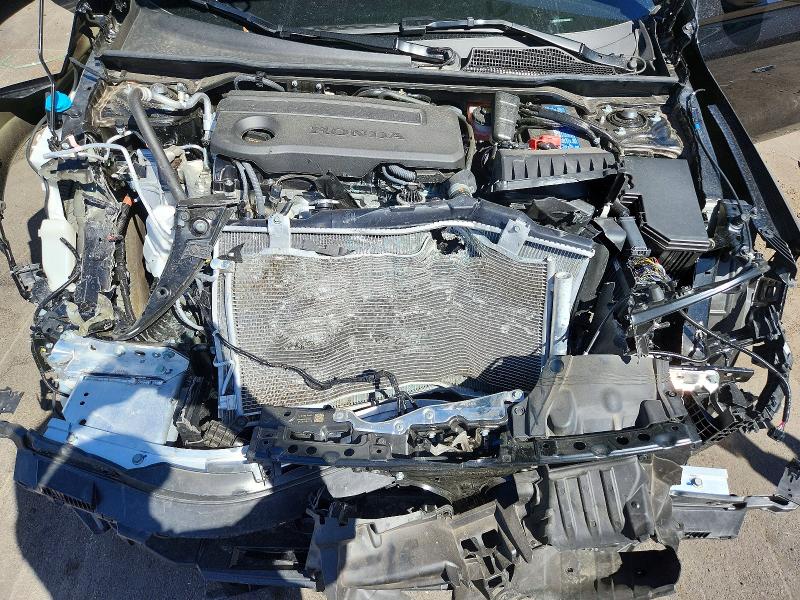 Продажа на аукционе авто 2026 Honda Civic, vin: 2HGFE2F28TH594922, номер лота: 69293106