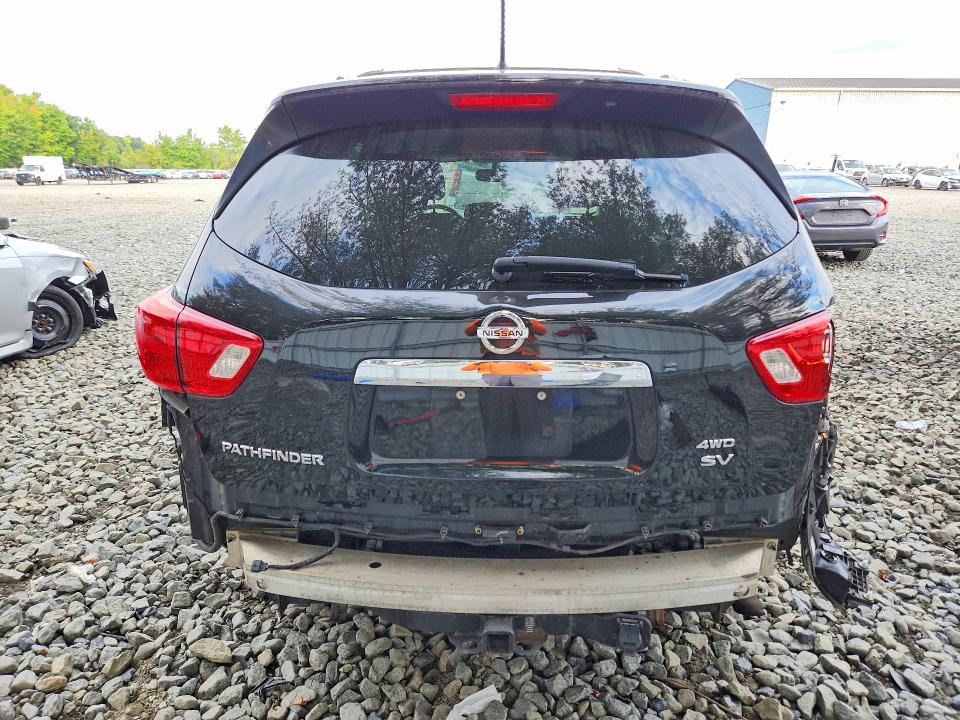 Продажа на аукционе авто 2018 Nissan Pathfinder, vin: 5N1DR2MM3JC660934, номер лота: 67624496