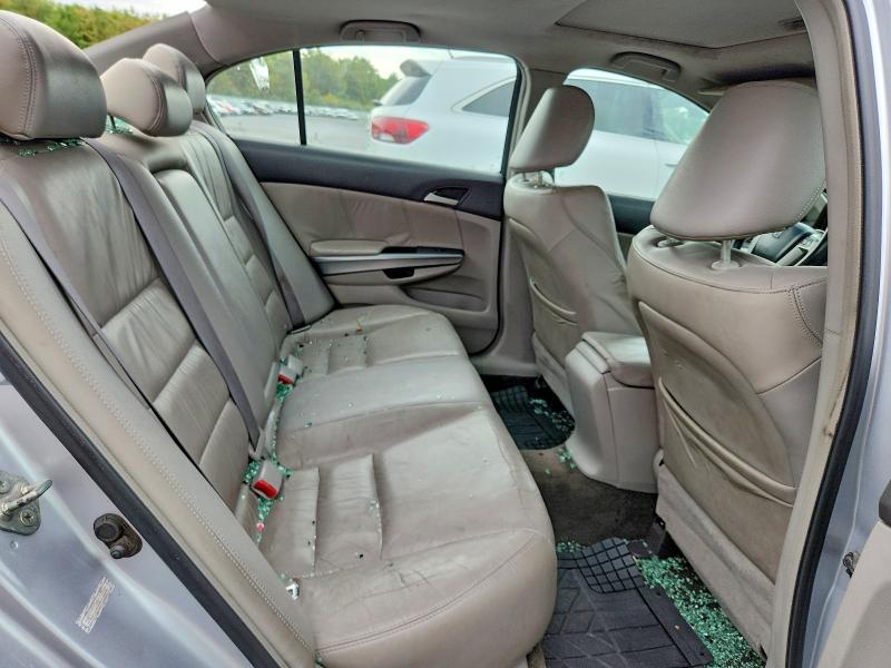70772516 :رقم المزاد ، 1HGCP26818A098562 vin ، 2008 Honda Accord مزاد بيع