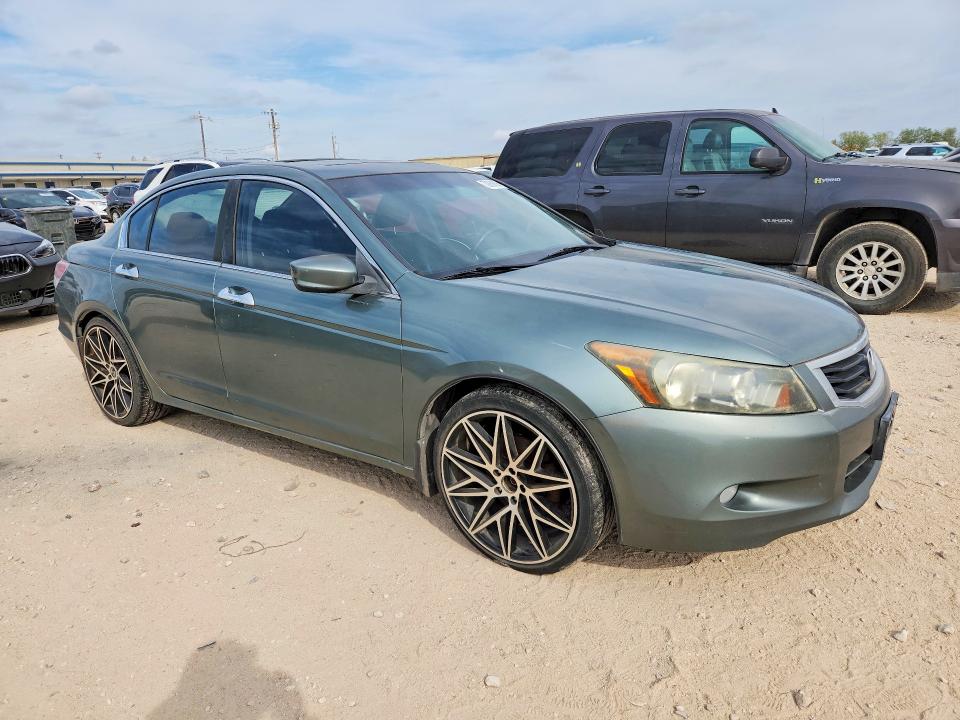 70858976 :رقم المزاد ، 1HGCP36898A089260 vin ، 2008 Honda Accord مزاد بيع