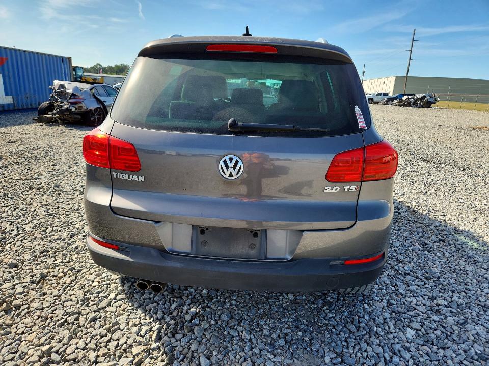 70566126 :رقم المزاد ، WVGAV3AX5EW625416 vin ، 2014 Volkswagen Tiguan مزاد بيع