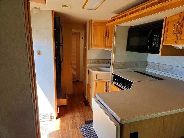 2005 Winnibago Recreational Vehicle (rv) მანქანა იყიდება აუქციონზე, vin: 5B4MPA7G053397937, აუქციონის ნომერი: 69778336