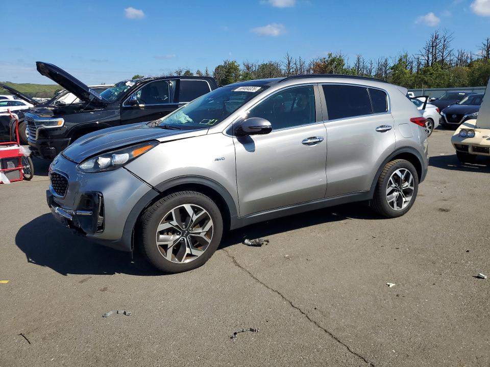 Продаж на аукціоні авто 2020 Kia Sportage, vin: KNDPNCAC3L7760641, номер лоту: 69404026