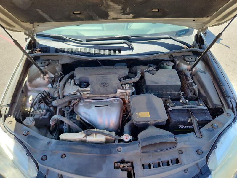 69123296 :رقم المزاد ، 4T1BF1FK5FU909595 vin ، 2015 Toyota Camry مزاد بيع