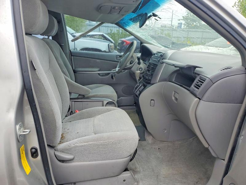 68354606 :رقم المزاد ، 5TDZA29C26S513494 vin ، 2006 Toyota Sienna مزاد بيع