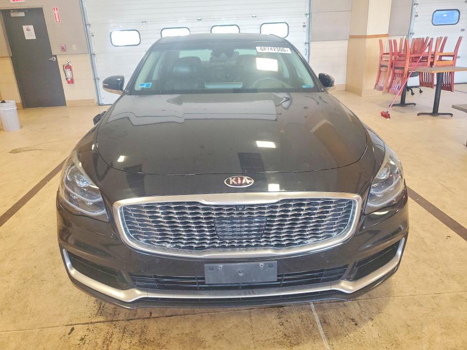 68742306 :رقم المزاد ، KNAS34J61K6008907 vin ، 2019 Kia K900 مزاد بيع
