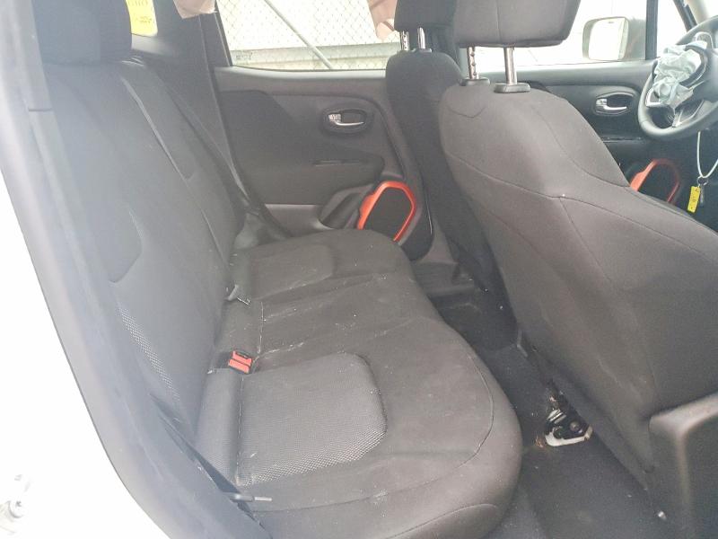 68879626 :رقم المزاد ، ZACCJBAB3JPH35105 vin ، 2018 Jeep Renegade مزاد بيع