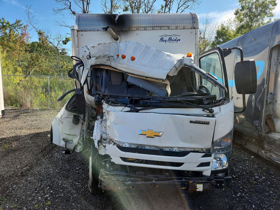 Auction sale of the 2018 Chevrolet 4500, vin: 54DCDW1B5JS807734, lot number: 67287126