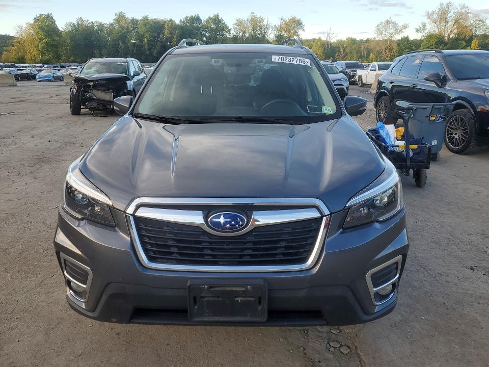 70232786 :رقم المزاد ، JF2SKAUC6MH504512 vin ، 2021 Subaru Forester مزاد بيع