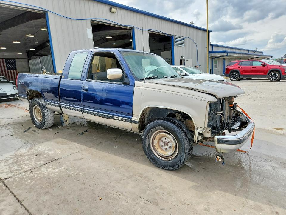 Продажа на аукционе авто 1993 Chevrolet Gmt-400, vin: 2GCEK19K2P1228512, номер лота: 66859316
