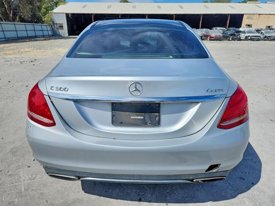 Продажа на аукционе авто 2015 Mercedes-benz C, vin: 55SWF4KB5FU017478, номер лота: 69404406