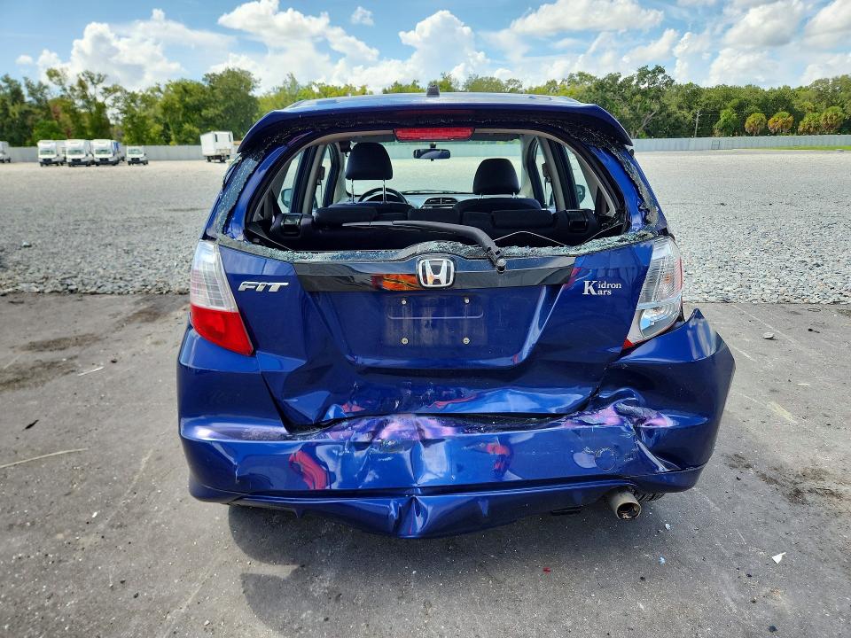 Продажа на аукционе авто 2012 Honda Fit, vin: JHMGE8H5XCC010244, номер лота: 68732216