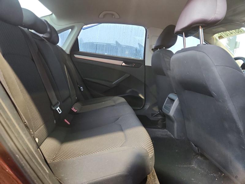 68747016 :رقم المزاد ، 1VWAH7A30DC031992 vin ، 2013 Volkswagen Passat مزاد بيع