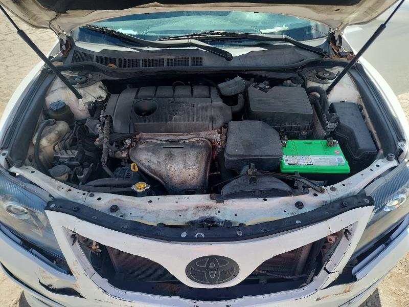 70557016 :رقم المزاد ، 4T1BF3EK2BU583035 vin ، 2011 Toyota Camry مزاد بيع