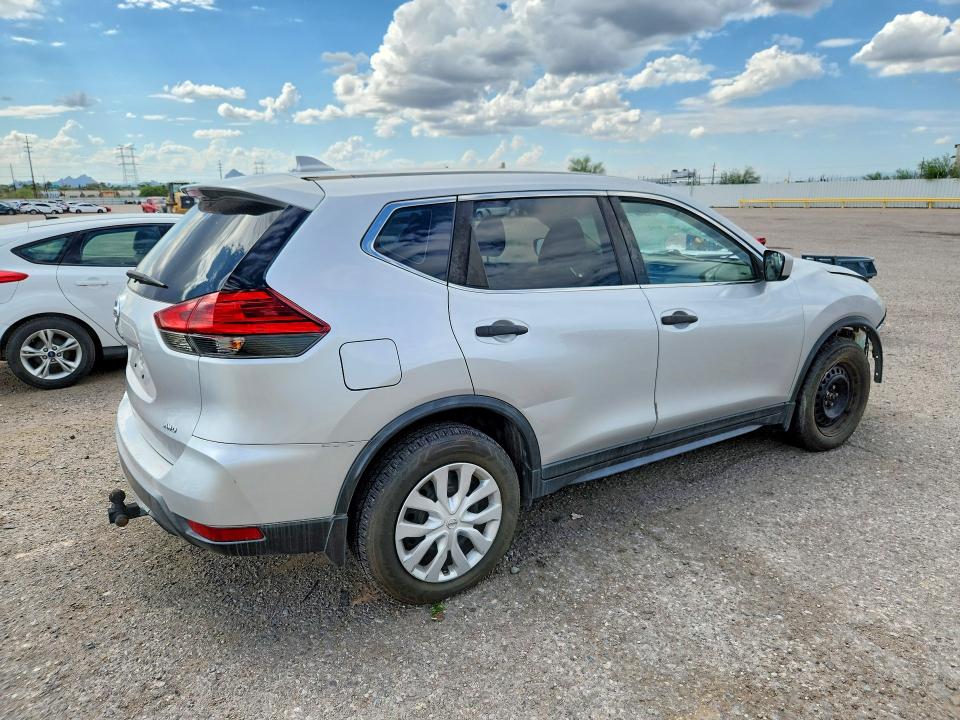 2017 Nissan Rogue მანქანა იყიდება აუქციონზე, vin: KNMAT2MV5HP578448, აუქციონის ნომერი: 67870966