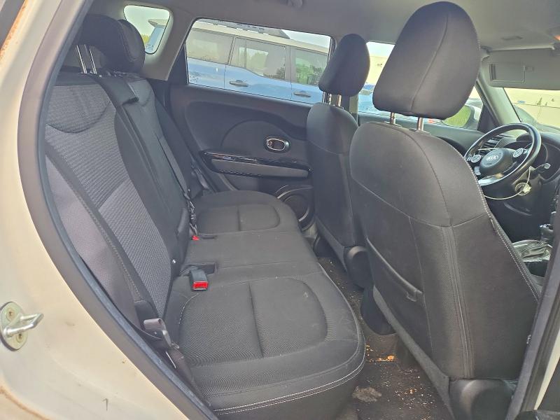 69335816 :رقم المزاد ، KNDJP3A57H7414987 vin ، 2017 Kia Soul مزاد بيع