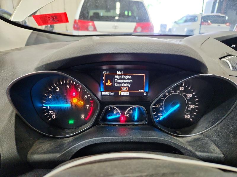 69945996 :رقم المزاد ، 1FMCU9GD2HUD23738 vin ، 2017 Ford Escape مزاد بيع