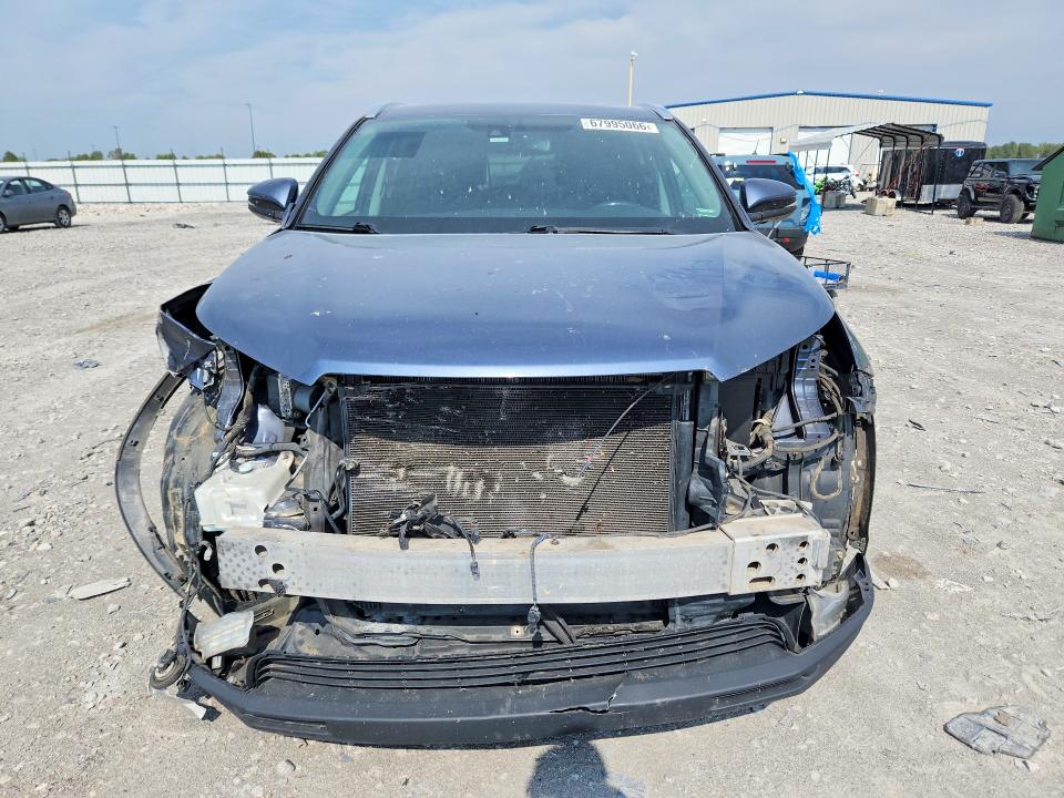 Продажа на аукционе авто 2015 Toyota Highlander, vin: 5TDDKRFH4FS211057, номер лота: 67995066