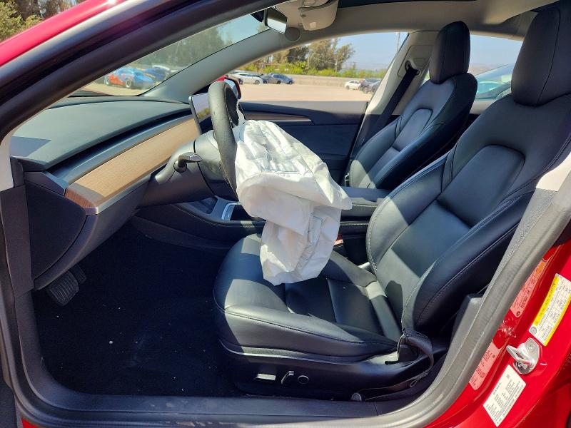 Продажа на аукционе авто 2022 Tesla Model 3, vin: 5YJ3E1EB1NF270698, номер лота: 69246866