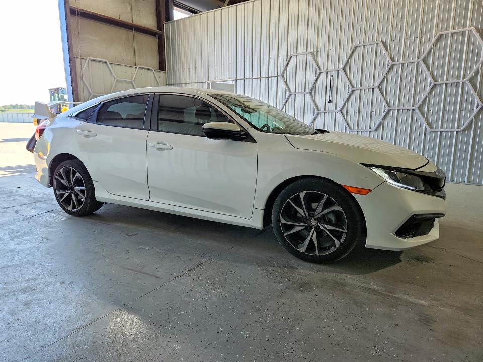 2020 Honda Civic მანქანა იყიდება აუქციონზე, vin: 2HGFC2F88LH581095, აუქციონის ნომერი: 67252766