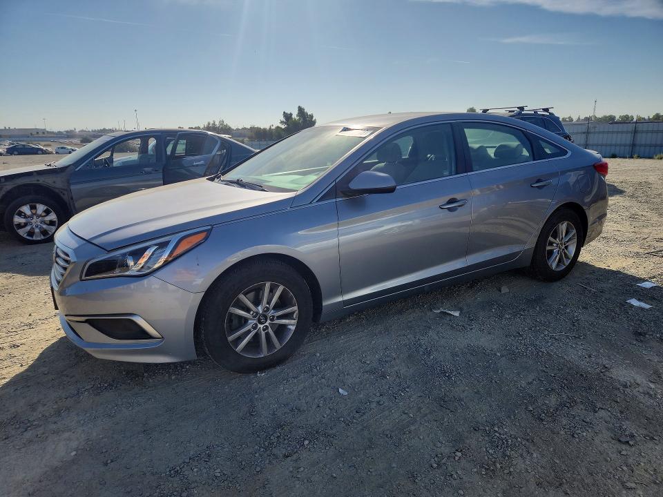 2017 Hyundai Sonata მანქანა იყიდება აუქციონზე, vin: 5NPE24AF6HH527954, აუქციონის ნომერი: 69977216